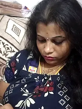 Thirisha143  live sex cam