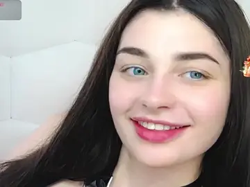 AngelinaWett  live sex cam