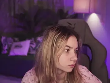 LunaWhispery  live sex cam