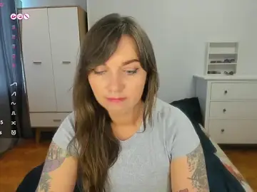 StacyTigerr  live sex cam