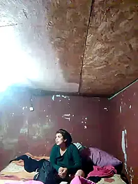 Chickahoot  live sex cam