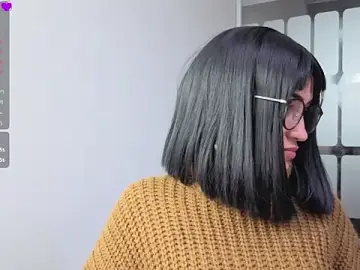 Chloehanna  live sex cam