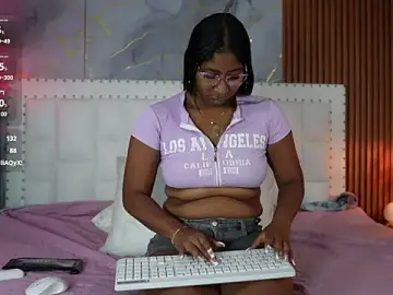 Indianschoolgirl  live sex cam