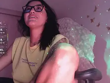 Isa_officiall  live sex cam