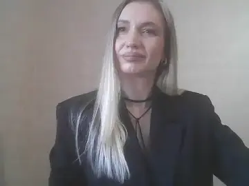 AureliaStar450  live sex cam