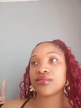 CREAMYCUPCAKExxx  live sex cam