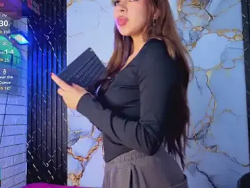 Jessica_k50  live sex cam