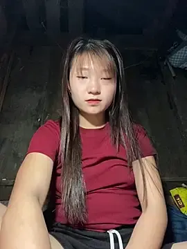 Holee-laura  live sex cam