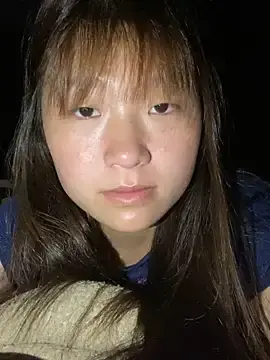 Holee-laura  live sex cam