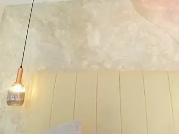 Nayiraa_  live sex cam
