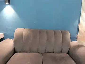 Violetandrade  live sex cam