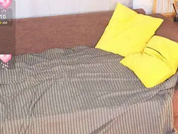 AdellCanoy  live sex cam