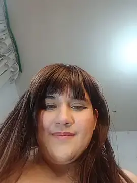 ItsNaiixa  live sex cam