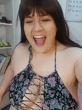 ItsNaiixa  live sex cam