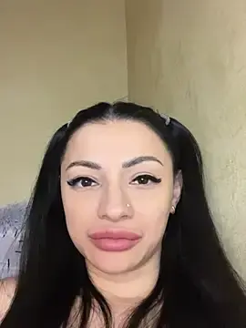 Layana_Ro  live sex cam