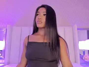 SophiaSmiiths_  live sex cam