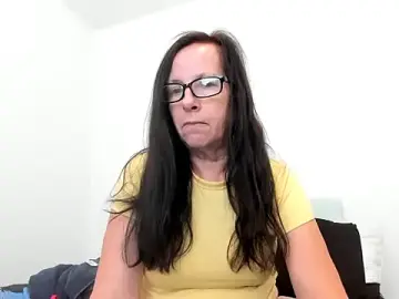 VerySassyPeachGoddess  live sex cam