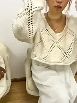 Yinerda  live sex cam