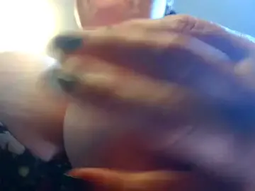 Sharoldfox19  live sex cam