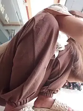 Tinyk6  live sex cam