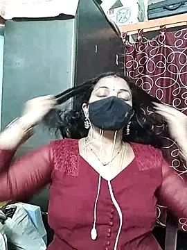 Leela_555  live sex cam