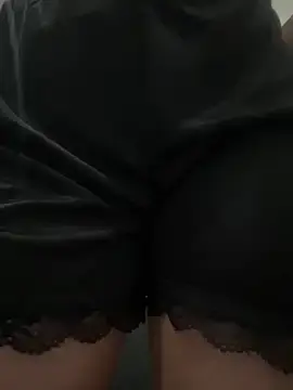 Thirsty_Malika  live sex cam