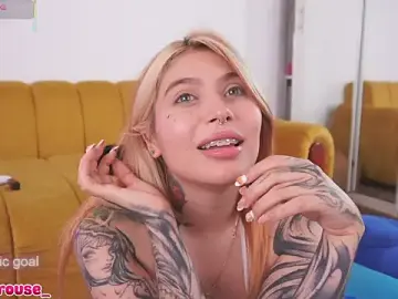 YunoRose_  live sex cam