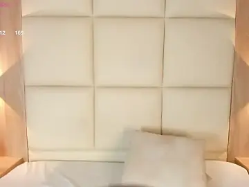 Bella1207  live sex cam