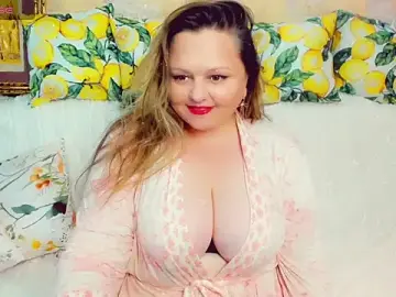 KlaraHoll  live sex cam