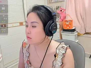 LisaQQQ  live sex cam