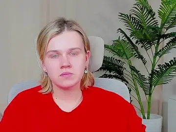 MetaCichonski  live sex cam