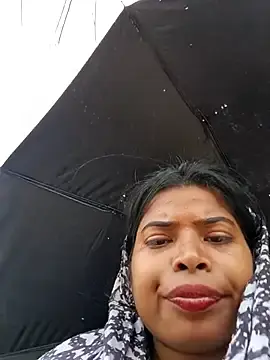 Queen_suman  live sex cam