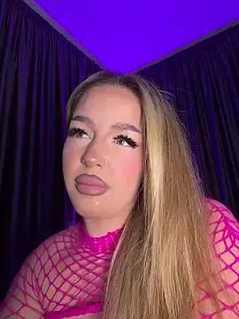 SelenneDreams  live sex cam