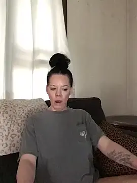 SidneyRaee  live sex cam