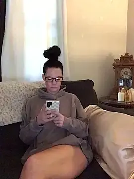 SidneyRaee  live sex cam