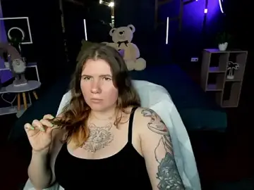 Tattoo_Bunny  live sex cam