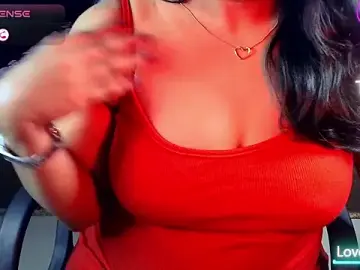 Wildsiren  live sex cam