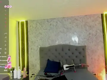 Celestehonney  live sex cam
