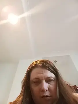 HotHornyEmmaX  live sex cam