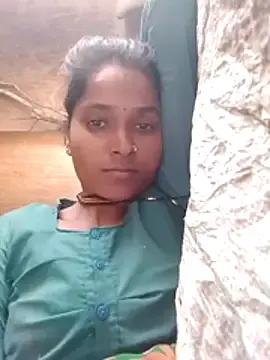 Hot_reshmaji  live sex cam