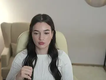 LeanaSarnoff  live sex cam
