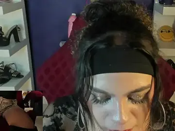 MeganGlowX  live sex cam