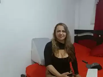 Misstaboo171  live sex cam