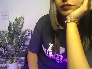 Ragini_69  live sex cam