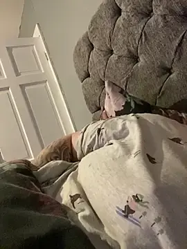 Size24Queen  live sex cam