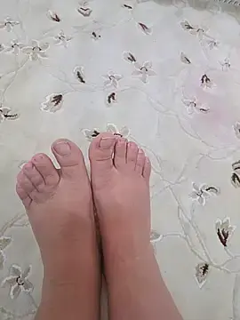 YARRAKDELISI  live sex cam