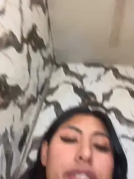 BrunetteBliss69  live sex cam