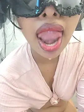 Fluffy_Melon-22  live sex cam