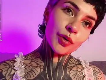 Luana_Fiore0  live sex cam