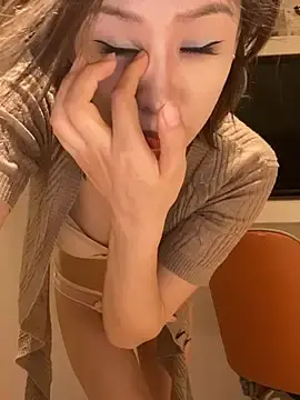 Sunflower-77  live sex cam